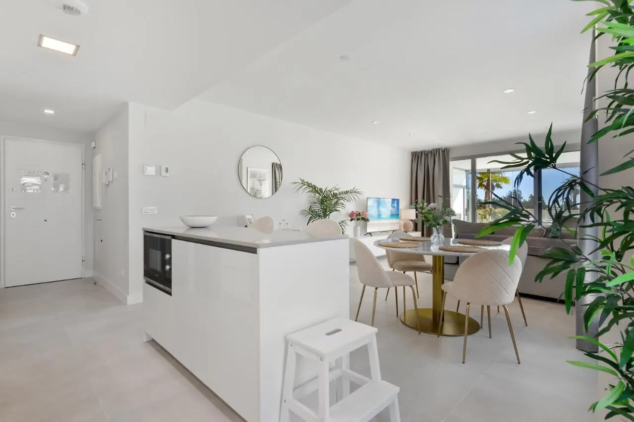 Luxurious Modern Mijas Apartment With Pools & Spa - Perfect For Families & Golfers By Costarentals - Ref 68 El Faro