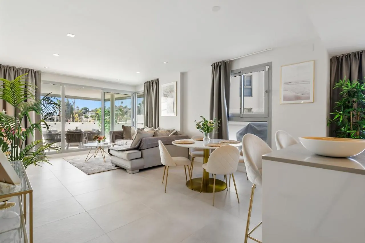 Luxurious Modern Mijas Apartment With Pools & Spa - Perfect For Families & Golfers By Costarentals - Ref 68 El Faro