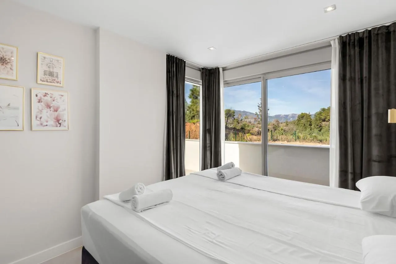 Luxurious Modern Mijas Apartment With Pools & Spa - Perfect For Families & Golfers By Costarentals - Ref 68 El Faro