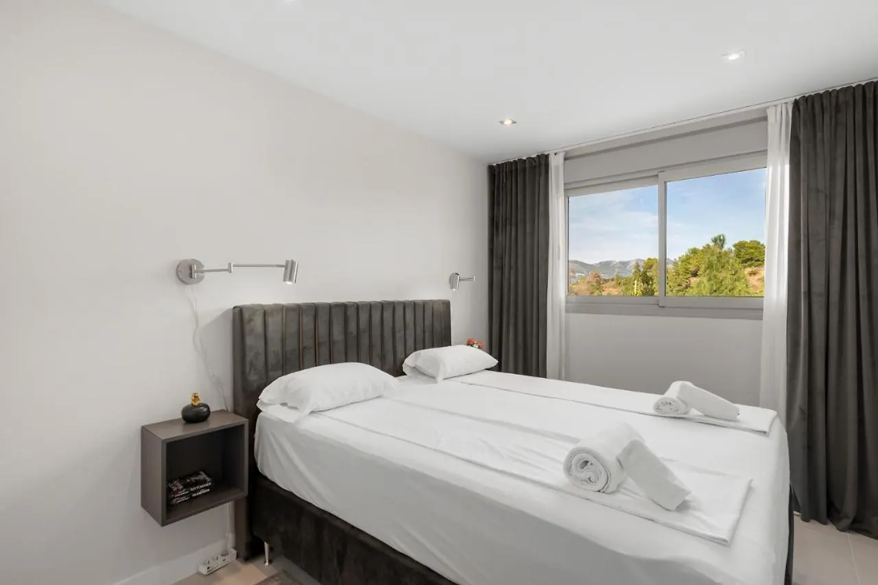 Luxurious Modern Mijas Apartment With Pools & Spa - Perfect For Families & Golfers By Costarentals - Ref 68 El Faro 0*,