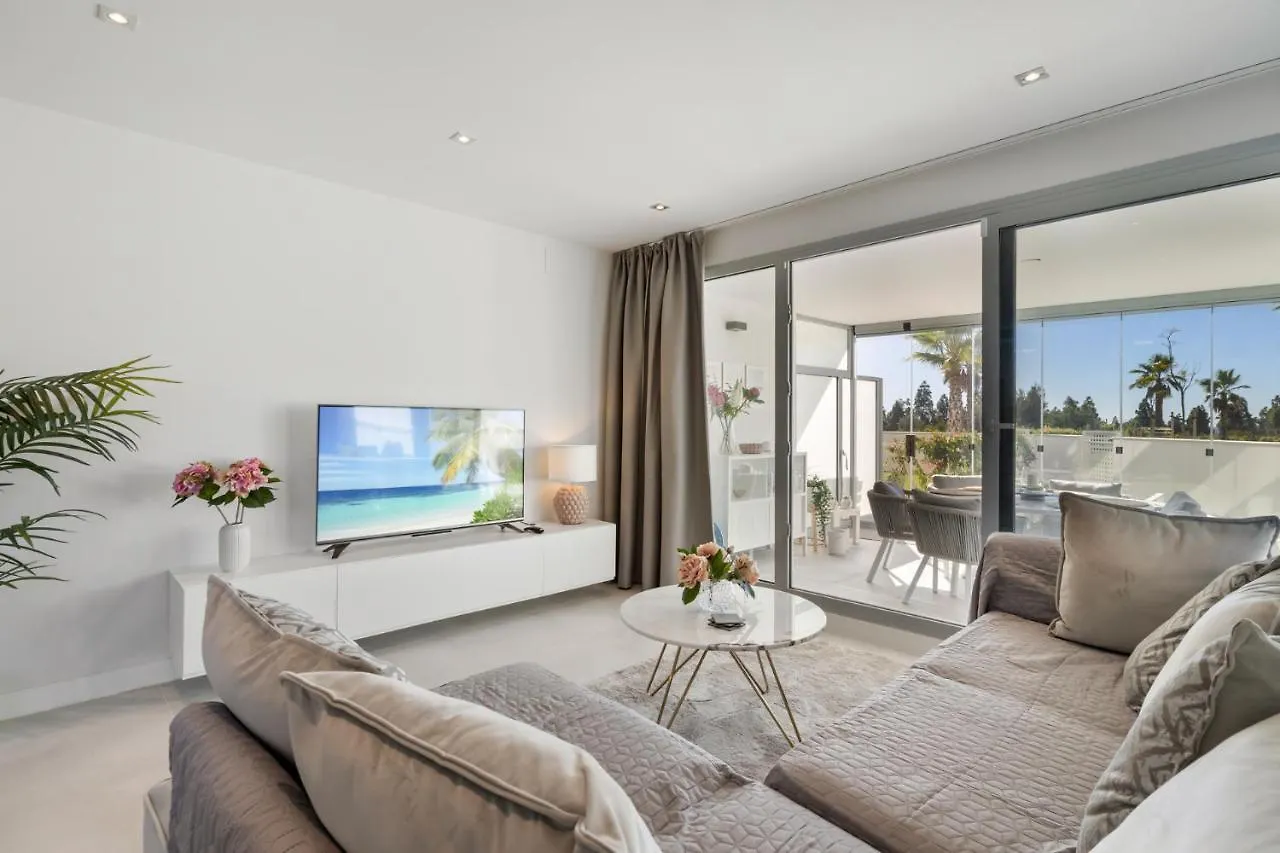 Luxurious Modern Mijas Apartment With Pools & Spa - Perfect For Families & Golfers By Costarentals - Ref 68 El Faro 0*,