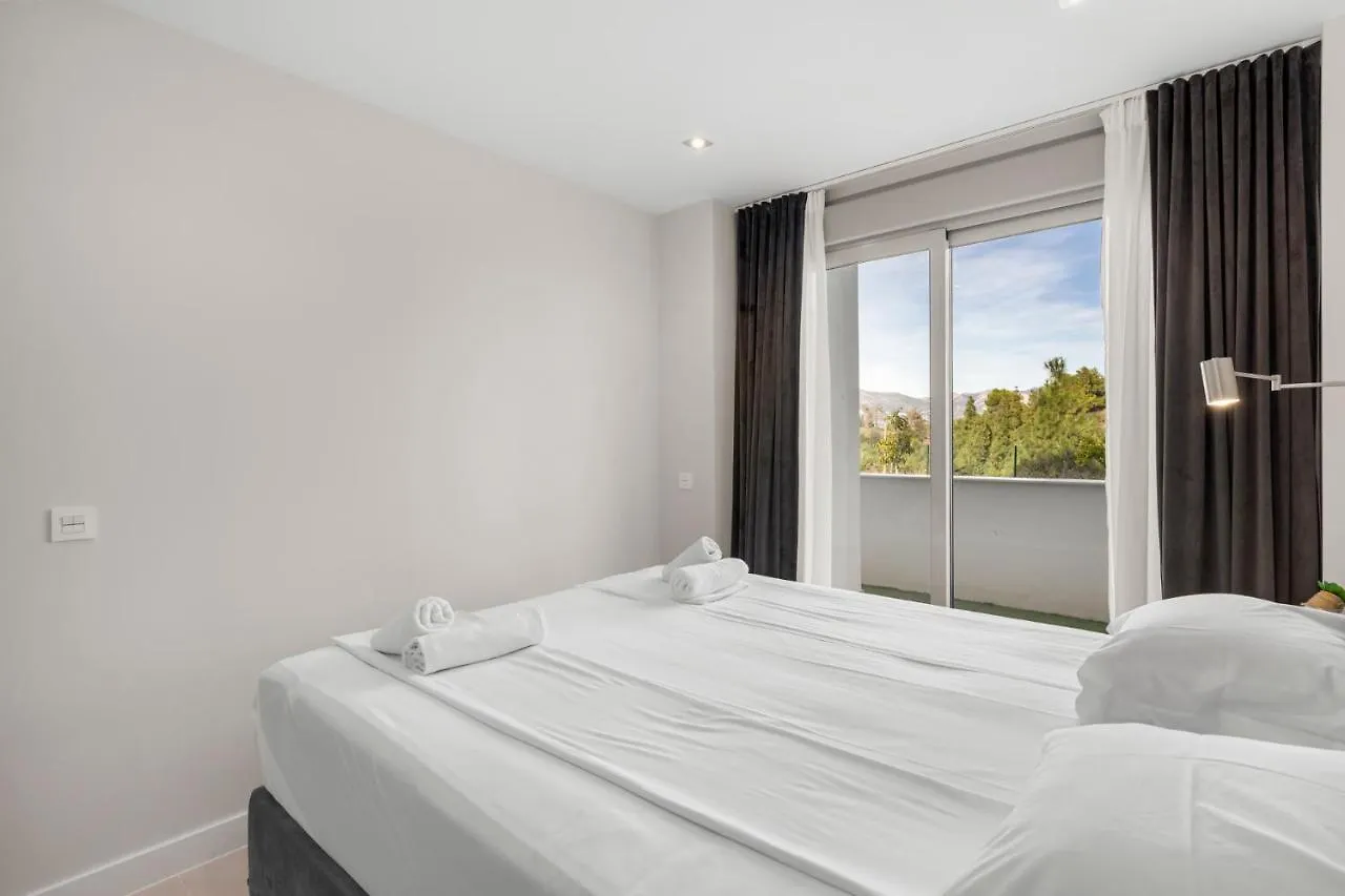 Luxurious Modern Mijas Apartment With Pools & Spa - Perfect For Families & Golfers By Costarentals - Ref 68 El Faro