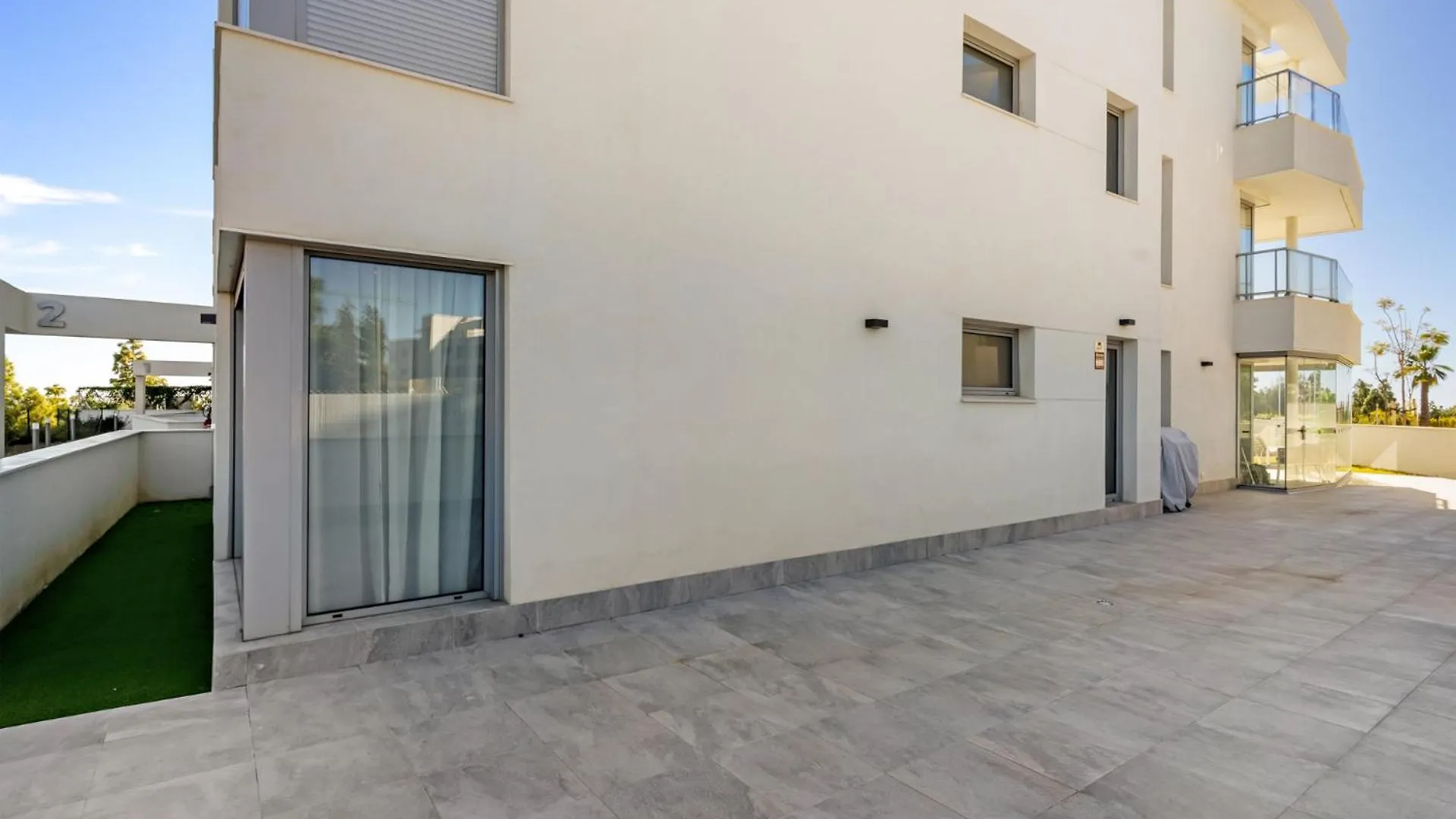 Luxurious Modern Mijas Apartment With Pools & Spa - Perfect For Families & Golfers By Costarentals - Ref 68 El Faro